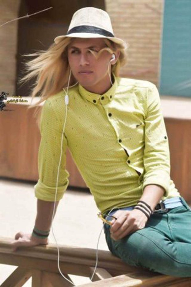 金發(fā)男模疑因長太帥被亂刀砍死 生前正準(zhǔn)備選美