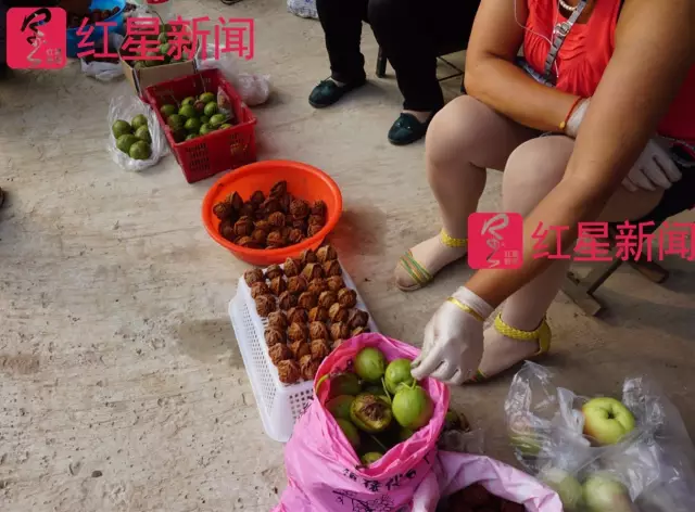 文玩核桃遇冷由幾萬一對降到5元沒人要？商戶否認(rèn)