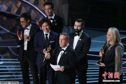 《尋夢(mèng)環(huán)游記》獲最佳動(dòng)畫長(zhǎng)片。主創(chuàng)說(shuō)表示《尋夢(mèng)環(huán)游記》證明了藝術(shù)能跨越種族，傳播到全世界。