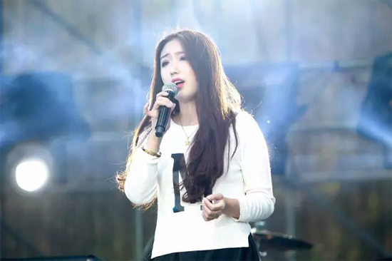 河南超女十強——張鑫