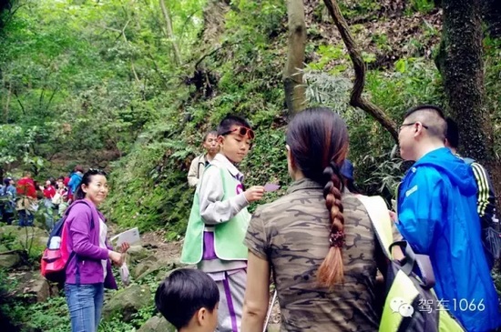 看我這小隊(duì)長(zhǎng)，合格嗎？