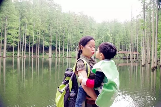 好暖心的畫(huà)面！