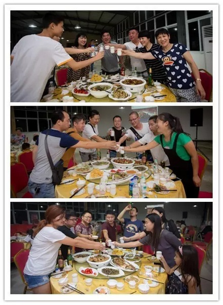 看我們的飯菜豐盛嗎？