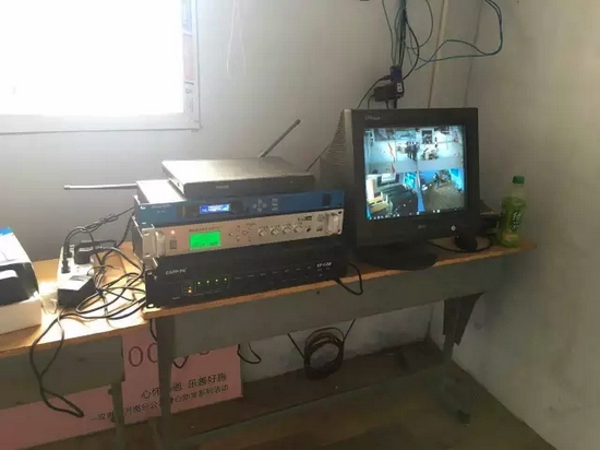 嶄新的廣播設(shè)備將讓孩子們的聲音和夢想飄向更遠(yuǎn)的地方。