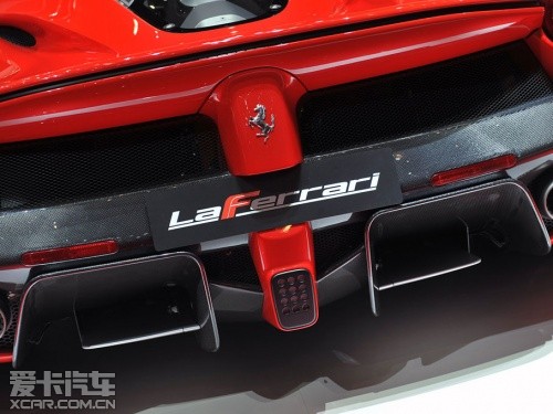 法拉利LaFerrari日內瓦發(fā)布