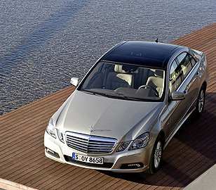 有望年底上市 國產(chǎn)新款奔馳E級(jí)諜照再曝