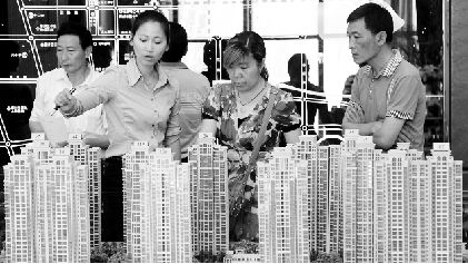 十一假期，人們問價的多，買房者少