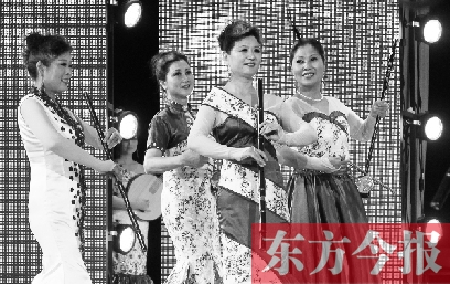 老同志們自編節(jié)目，喜迎中國(guó)第一個(gè)法定老年節(jié)