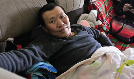 11月11日，李剛病情再次惡化，在眾多朋友的鼓勵下，他將再赴西安進(jìn)行手術(shù)治療