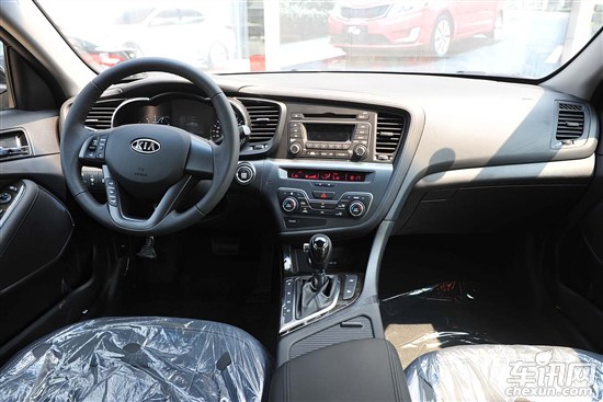 東風(fēng)悅達(dá)起亞 K5 東風(fēng)悅達(dá)起亞 K5