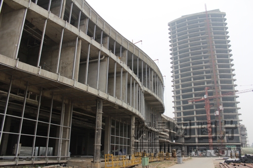 正在建設(shè)的新鄭機(jī)場(chǎng)許昌航站樓