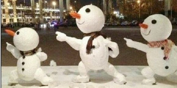 創(chuàng)意十足！日系列卡通雪人走紅