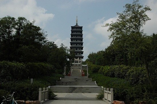 無(wú)錫市委副書(shū)記蔣洪亮跳塔自殺現(xiàn)場(chǎng)圖