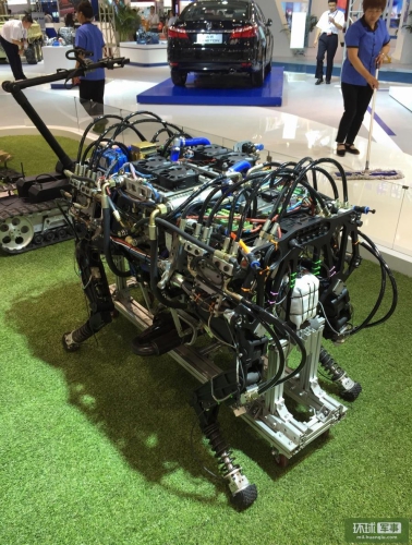 國產(chǎn)“大狗”機(jī)器人真身曝光