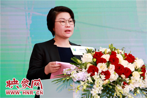 恒大集團(tuán)常務(wù)副總裁、恒大健康集團(tuán)董事長(zhǎng)談朝暉致辭