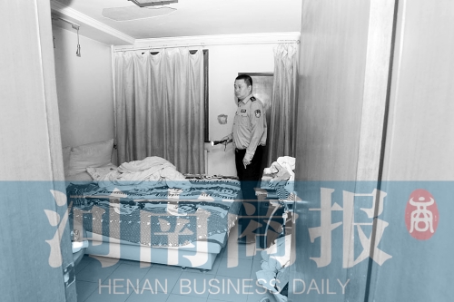 高某松家中，已經人去屋空