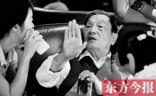 94歲老兵李占瑞，講述他駕機(jī)對(duì)日空戰(zhàn)時(shí)親手擊落敵機(jī)的場(chǎng)景