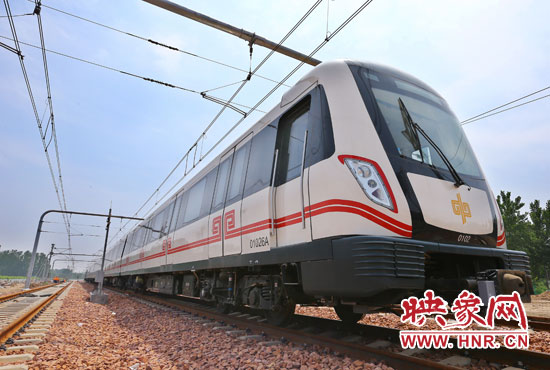 鄭州進(jìn)入“地鐵時(shí)代”，地鐵漸成交通骨干力量。