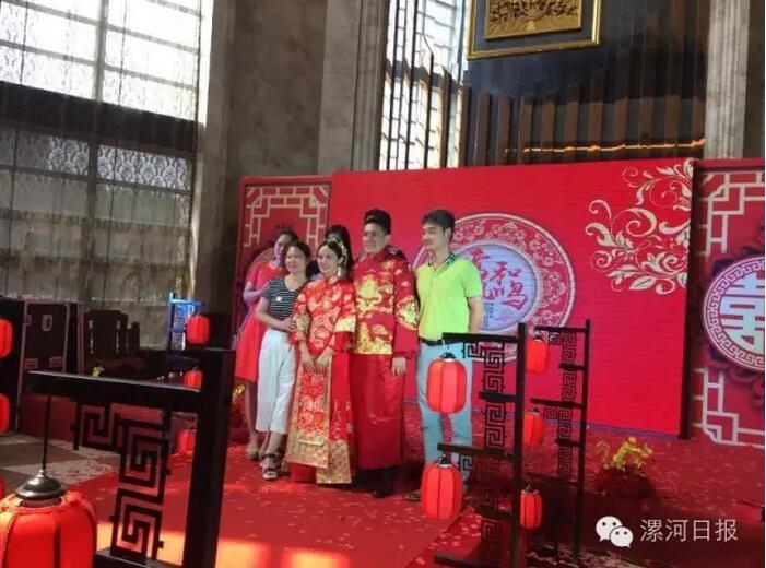 婚禮現(xiàn)場。