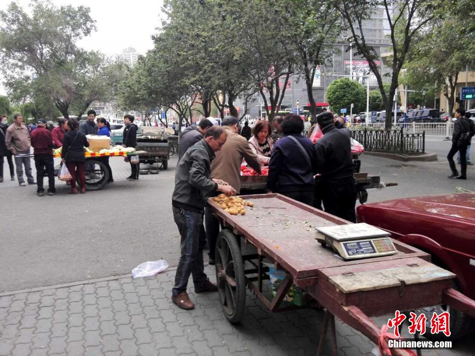 自治區(qū)和烏魯木齊市有關(guān)部門迅速處置，傷員已全部送往醫(yī)院救治。