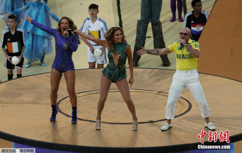 北京時(shí)間6月13日凌晨2時(shí)，巴西世界杯正式拉開(kāi)帷幕。