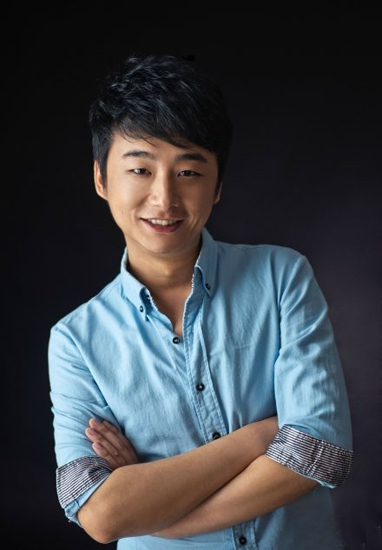 河南人民廣播電臺(tái)、搜狐體育首席特邀足球評(píng)論員