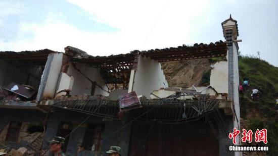    8月3日16時30分，云南省昭通市魯?shù)榭h發(fā)生6.5級地震。