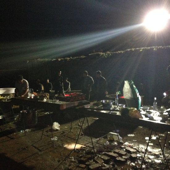 龍頭山鎮(zhèn)災(zāi)民安置點(diǎn)。澎湃新聞 程藝輝 圖