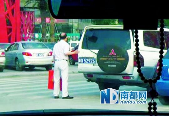 曝副局長駕公車探懷孕情婦 紀委：正在調(diào)查(圖)