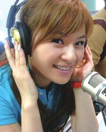 王婧個人博客照片。