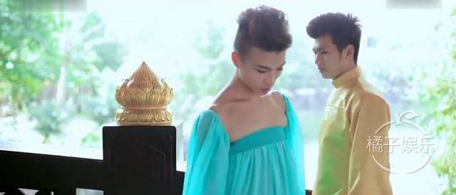 因?yàn)樽约旱哪腥瞬粻?zhēng)氣，分手了...