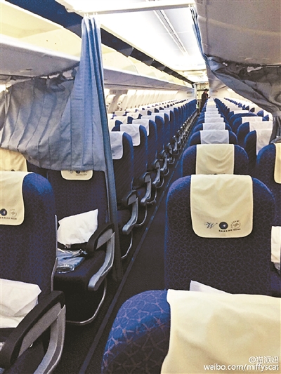 年關將近，很多人回家的票還沒有著落，而昨日凌晨，一架從武漢飛往廣州的航班上只有一名女乘客，偌大的客機成了一個人的專機。