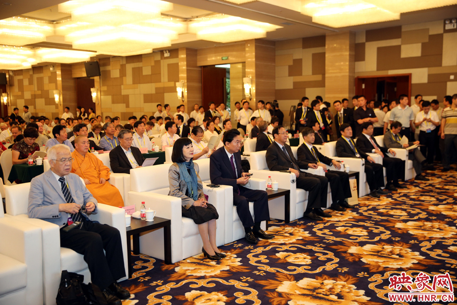 重要嘉賓、著名學者云集嵩山論壇。