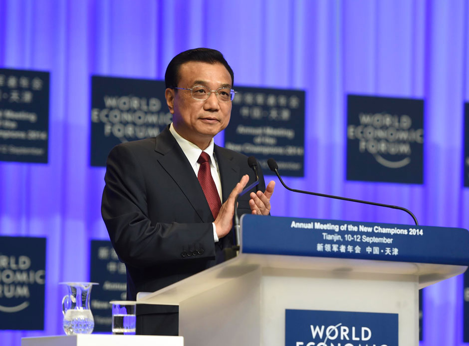 李克強(qiáng)總理出席夏季達(dá)沃斯論壇并發(fā)表開(kāi)幕式致辭。