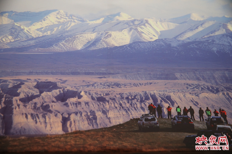賽車的世界、更是男人的世界。圖為部分參展攝影作品。