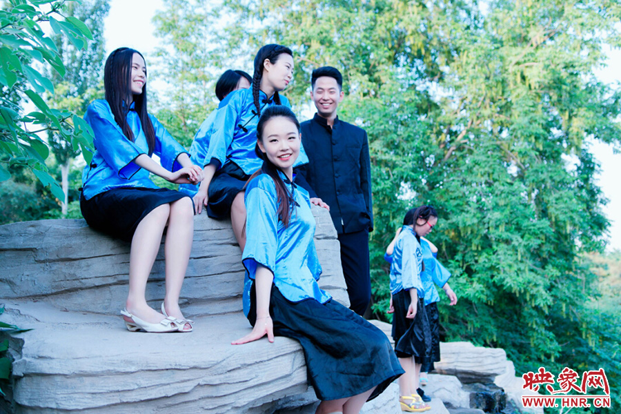 最是那溫柔一笑，定格了四年所有的記憶。