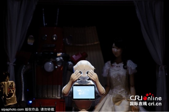 日本首個機(jī)器人婚禮于東京舉行