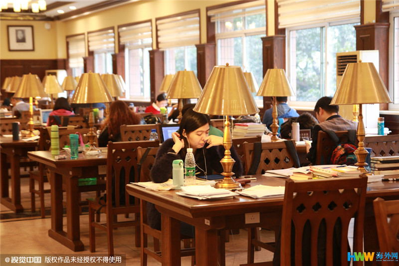 重慶大學改造翻新的“民國風圖書館”走紅網(wǎng)絡，引得無數(shù)網(wǎng)友點贊