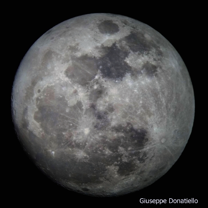 68年來最大！今晚夜空上演超級月亮