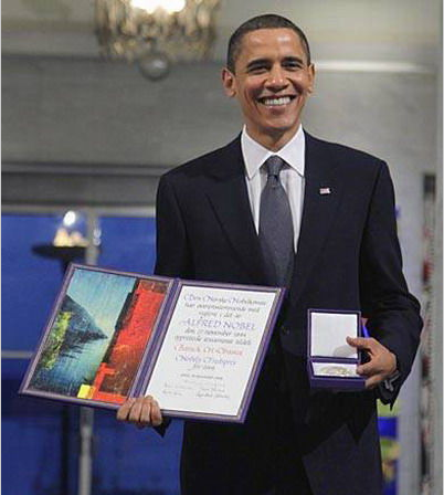 美國總統(tǒng)奧巴馬于2009年獲諾貝爾和平獎(資料圖) 美國總統(tǒng)奧巴馬于2009年獲諾貝爾和平獎(資料圖)