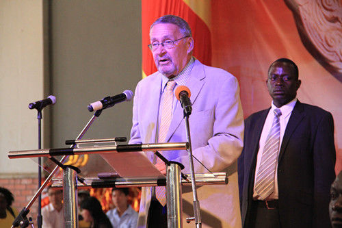 贊比亞副總統(tǒng)出任代理總統(tǒng) 因蘇格蘭血統(tǒng)將無(wú)法任總統(tǒng)