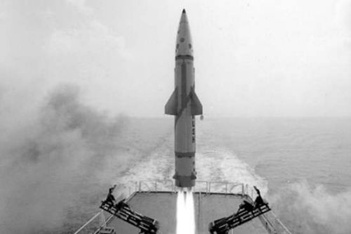 資料圖：印度試射“丹努什”核導(dǎo)彈。