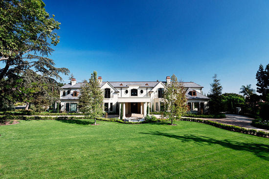 揭秘美國(guó)加州中國(guó)“情婦村” 豪宅豪車(chē)美女扎堆