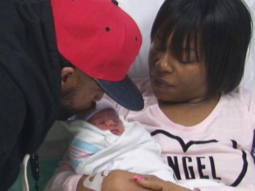 俄亥俄州一對(duì)同為元旦生日的夫妻，就在剛剛過(guò)去的1月1日，又生下了自己的女兒。