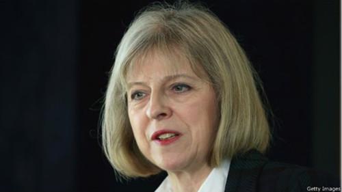 特雷莎·梅有關(guān)海外留學(xué)生的移民政策遭到猛烈批評。