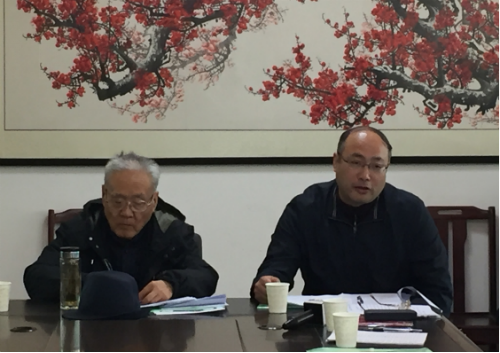 （左：原周口地區(qū)常委秘書(shū)長(zhǎng)梁祖靈 ；右：鄲城縣委常委組織部長(zhǎng)侯磊 ）