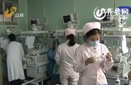 四個(gè)孩子每天的花費(fèi)都要一萬多。