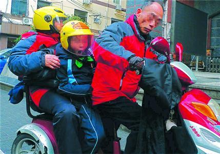 上海一小學(xué)“創(chuàng)意開學(xué)” “作業(yè)免做券”受歡迎