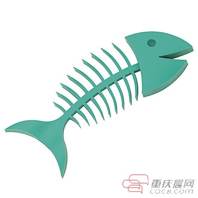 守著稱重的魚，吃起來好像沒那么多，他們玩起了“魚骨拼圖”…… 魚骨 拼圖