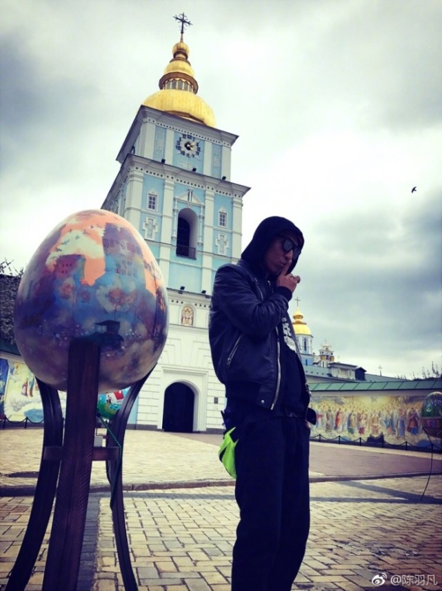 陳羽凡疑似回應(yīng)白百何出軌：蛋疼的回家過(guò)節(jié)吧